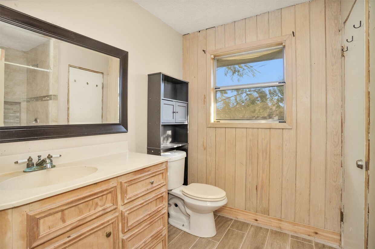 Foto principal - 601 S Cochran St