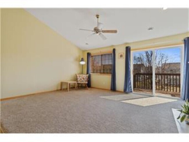 Building Photo - 15341 Flower Way