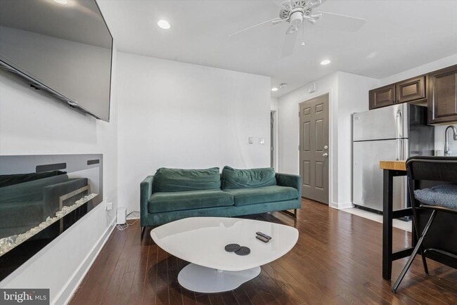 Foto del edificio - 1331 S Woodstock St