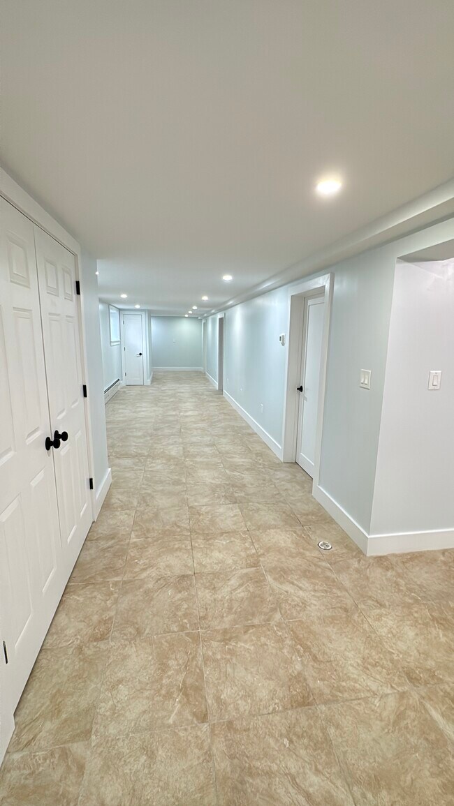 Sala de estar - 11945 Sutphin Blvd