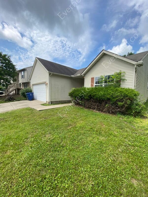 Building Photo - 865 Crevis Ln