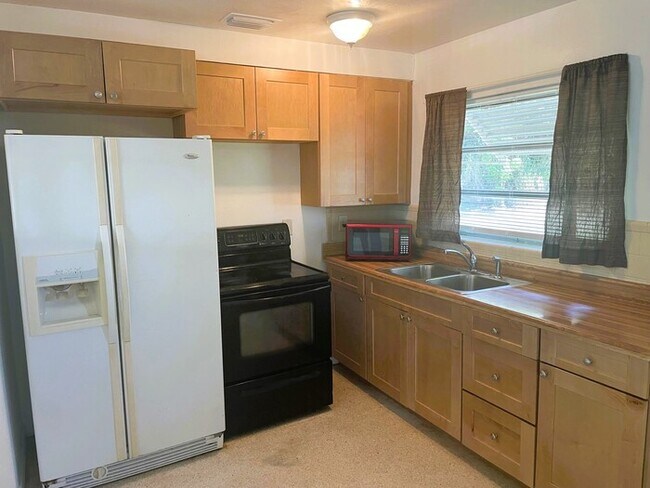 Foto del edificio - North Fort Myers Single Family Home