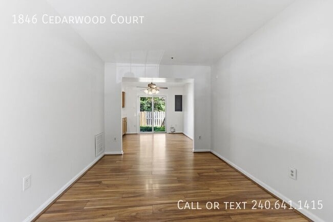 Photo - 1846 Cedarwood Ct House