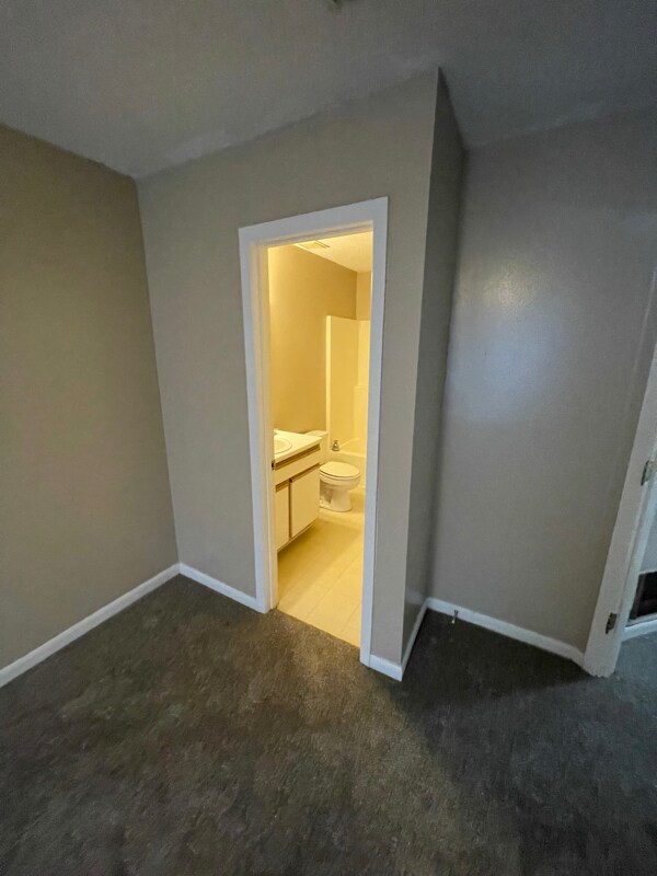 Building Photo - 314 Olympia Ct