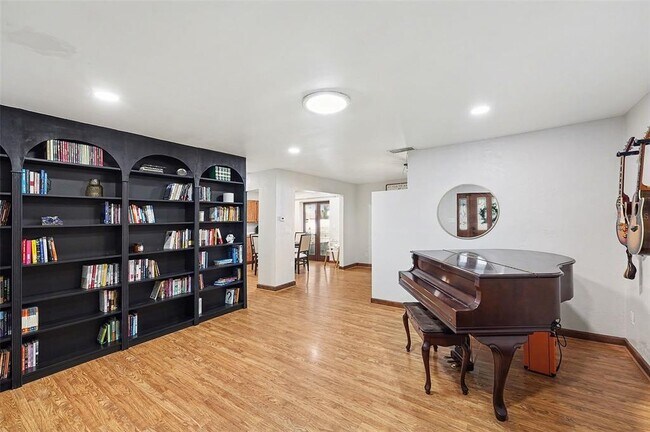 Foto del edificio - 5967 102nd Ave N