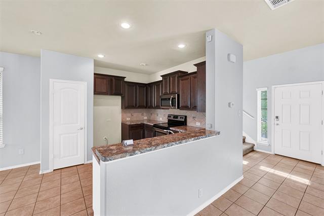 Foto del edificio - 1300 Land Oak Rd