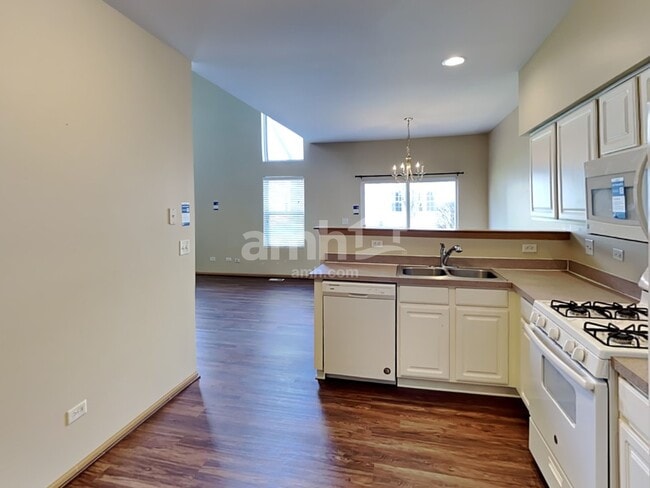 Building Photo - 21558 Eich Dr