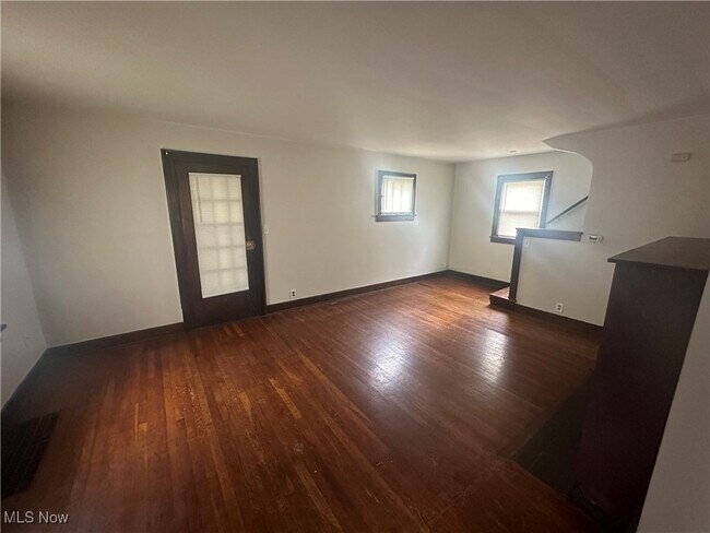 Foto del edificio - 1188 Herman Ave