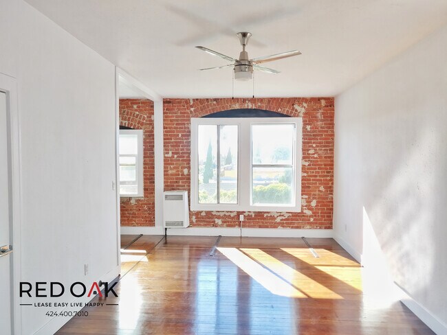 Foto del edificio - 5407 Sierra Vista Ave
