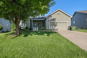 Building Photo - 6738 S 188th Ave