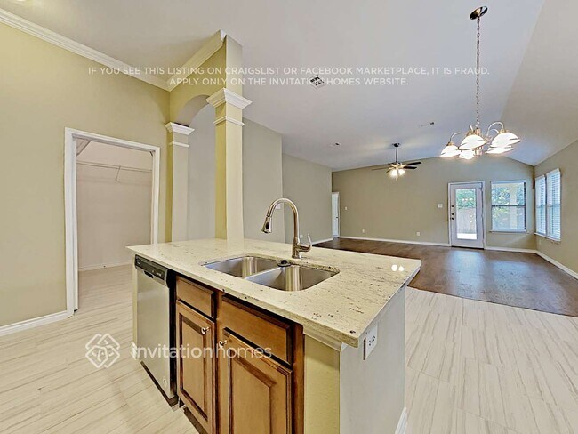 Foto del edificio - 510 Maplewood Dr