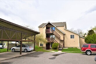 Building Photo - 119 S 15th Ave