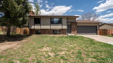 Building Photo - 1050 Valkenburg Dr