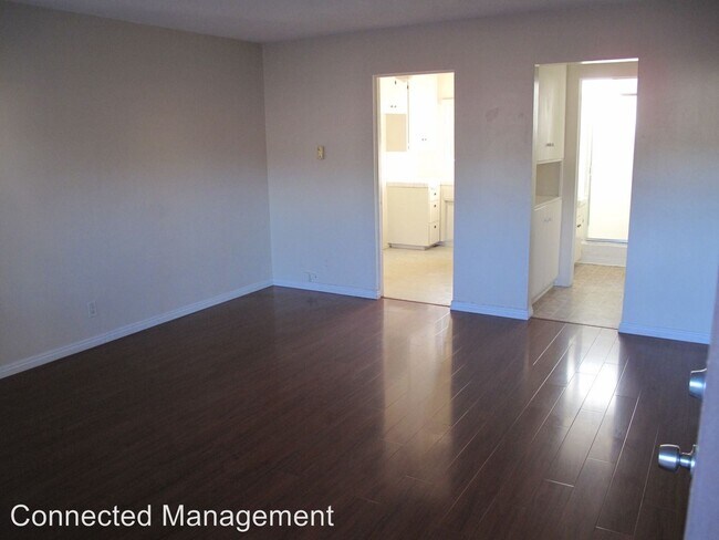 Building Photo - Studio, 1 bath Apartment - 13422 Camilla St