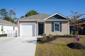 Building Photo - 2018 Course Ln