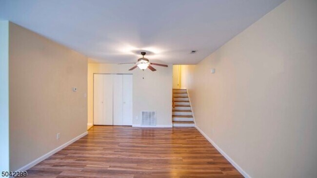 Building Photo - 22 Sam Bonnell Dr