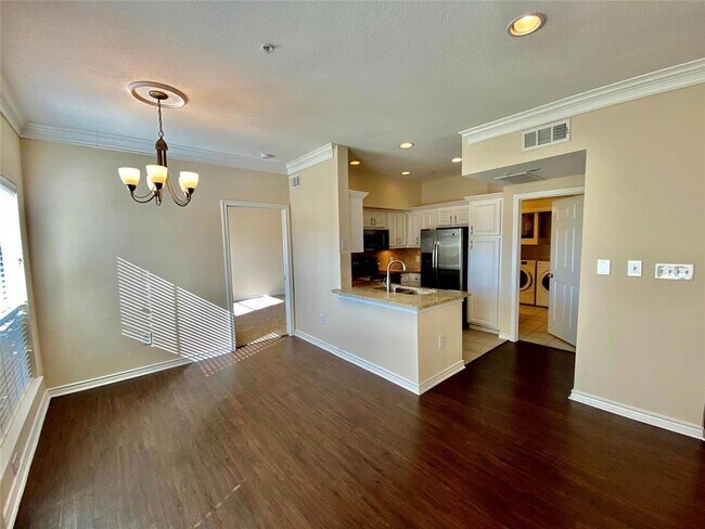 Foto del edificio - 2350 Westcreek Ln