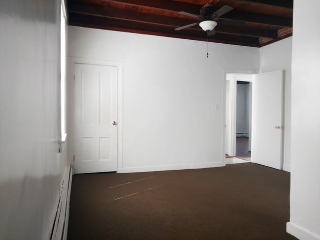 Building Photo - 9127 Baltimore St