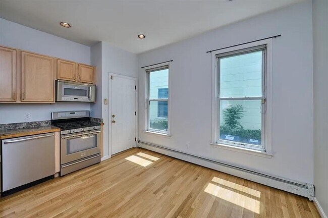 Foto del edificio - 220 Windsor St