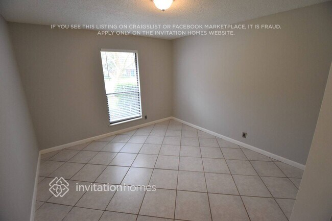 Building Photo - 4077 Quarterhorse Ct