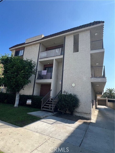 Foto del edificio - 822 E Lomita Ave