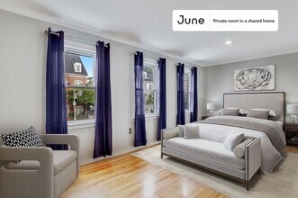 Building Photo - Room in Shared 7 bed/4 bath home