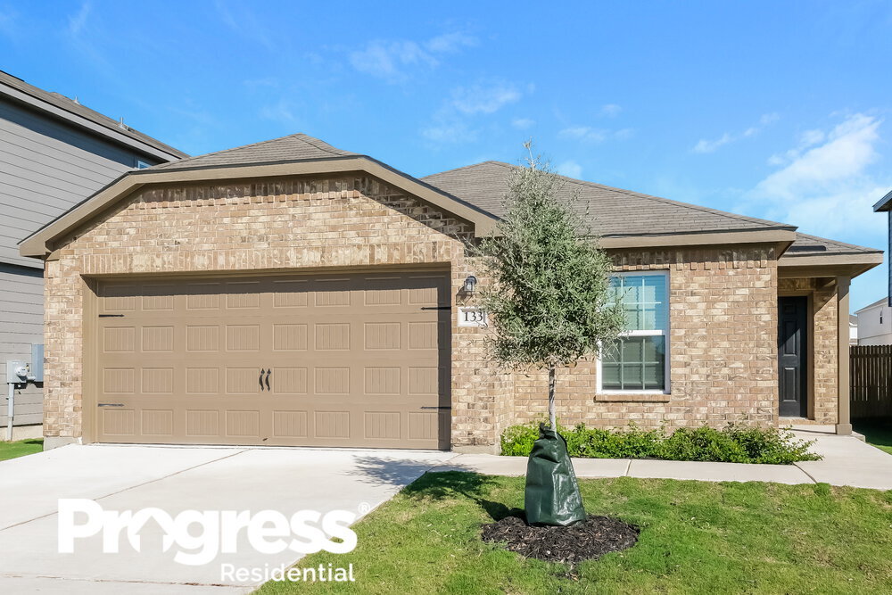 133 Fox Glen Cove, Jarrell, TX 76537 House Rental in Jarrell, TX