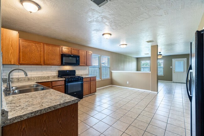 Foto del edificio - 2006 Poco Dr