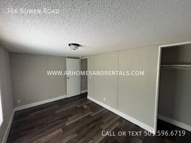 Foto del edificio - 366 Bowen Rd