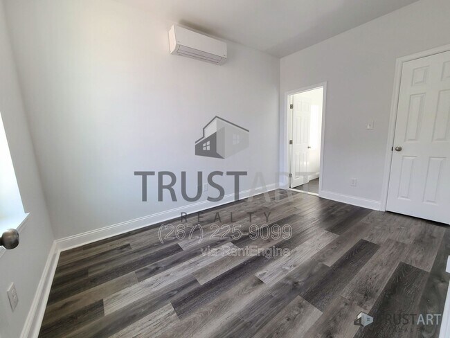 Foto del edificio - 4732 Longshore Ave