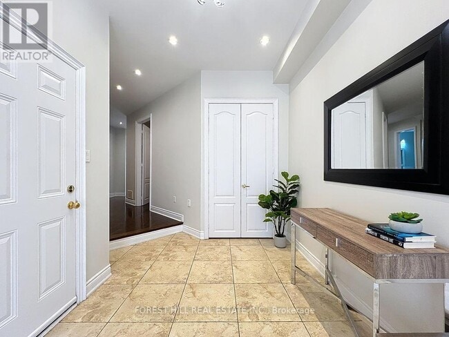 Building Photo - 396 Apple Blossom Dr