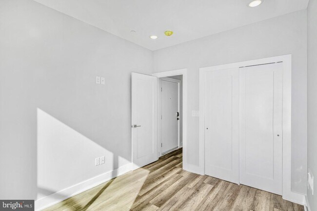 Foto del edificio - 2537 Cecil B Moore Ave