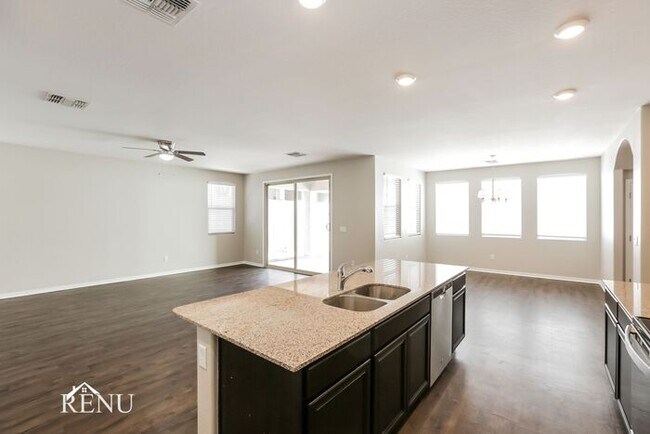 Foto del edificio - 11972 W Taylor St