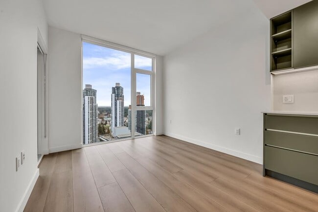 Building Photo - 13573-1398A 98a Ave