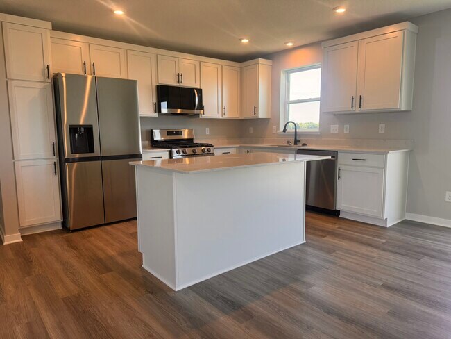 Foto del edificio - 907 Misty Meadow Blvd