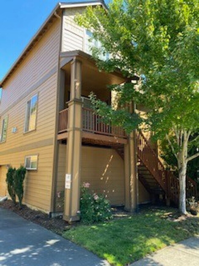 Foto del edificio - 1090 SW 162nd Ave