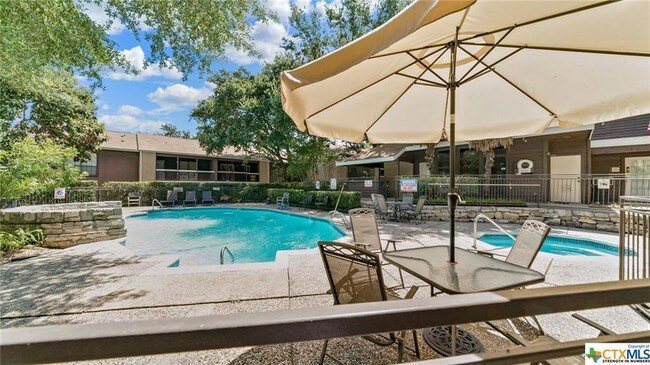 8633 Datapoint Dr, San Antonio, TX 78229 House for Rent