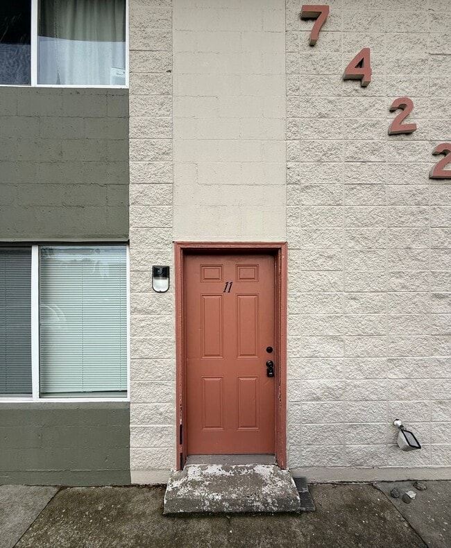 Building Photo - Ramen Real Estate LLC 7422