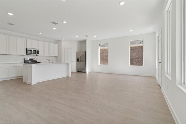 Foto del edificio - 1805 Alpine Larch Ln