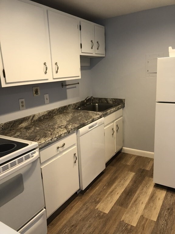 Foto principal - 272 Bedford St