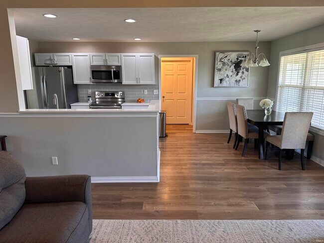 Building Photo - 2637 Belize Dr