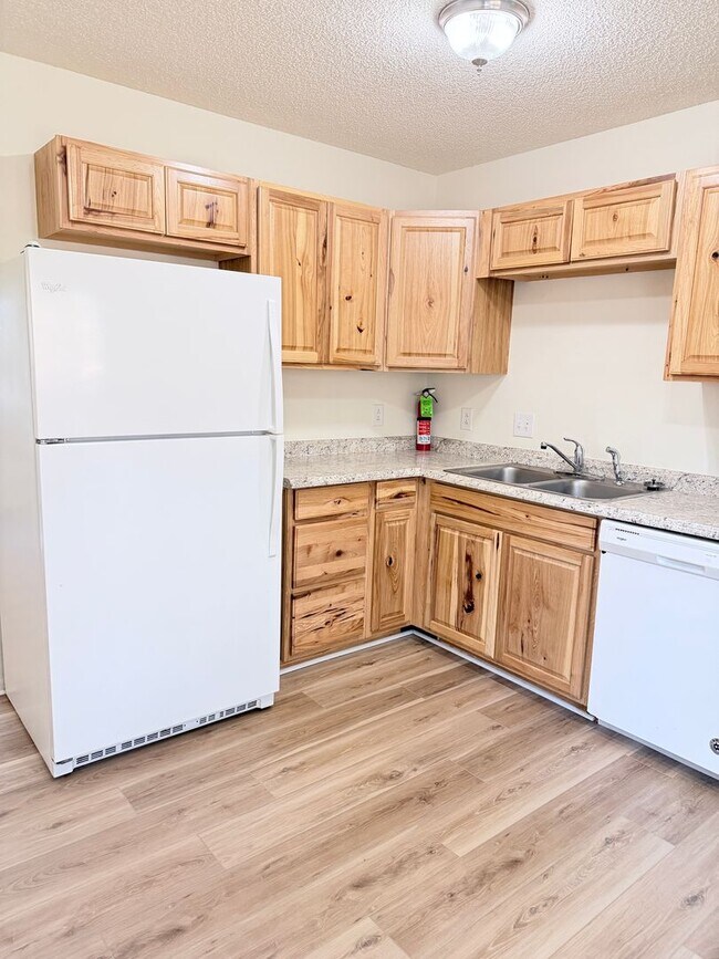 Foto del edificio - Weston Ridge E