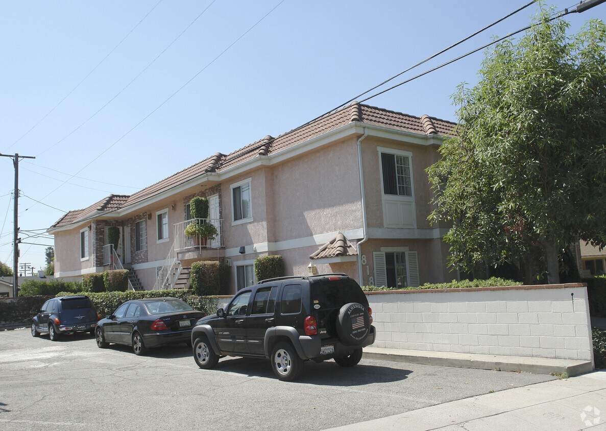 Foto del edificio - 818 W Padilla St