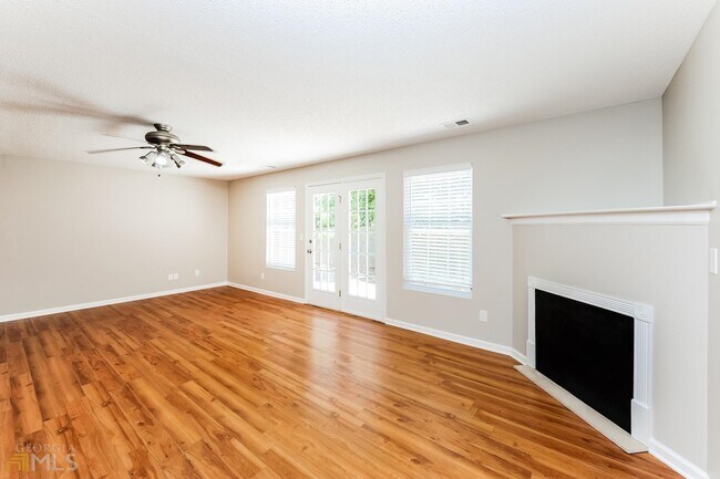 Foto del edificio - 80 Fieldview Ln