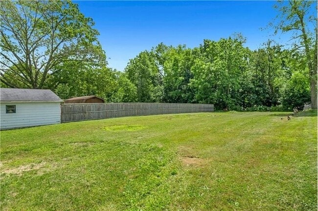 Building Photo - 2332 Cooledge Ave