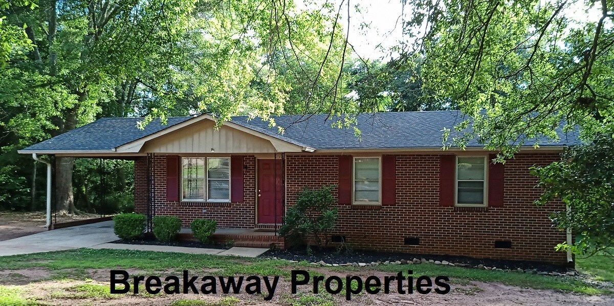 606 W Pinedale Rd, Anderson, SC 29626 House Rental in Anderson, SC