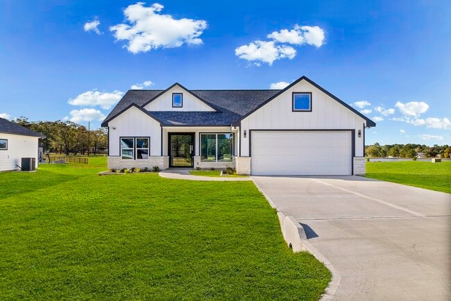 Building Photo - 42 Meadow Lake Dr