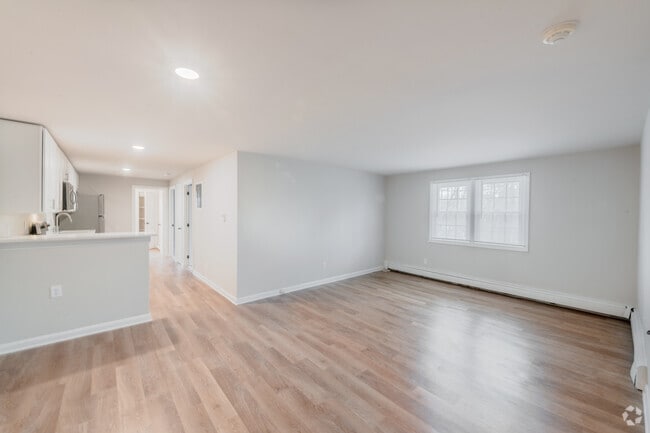 2 Bedroom - Dover Heights