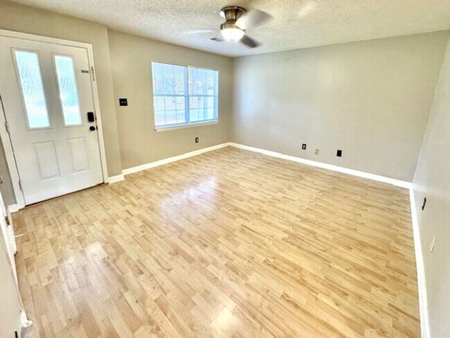 Foto del edificio - Affordable 3BR home in Southaven with grea...