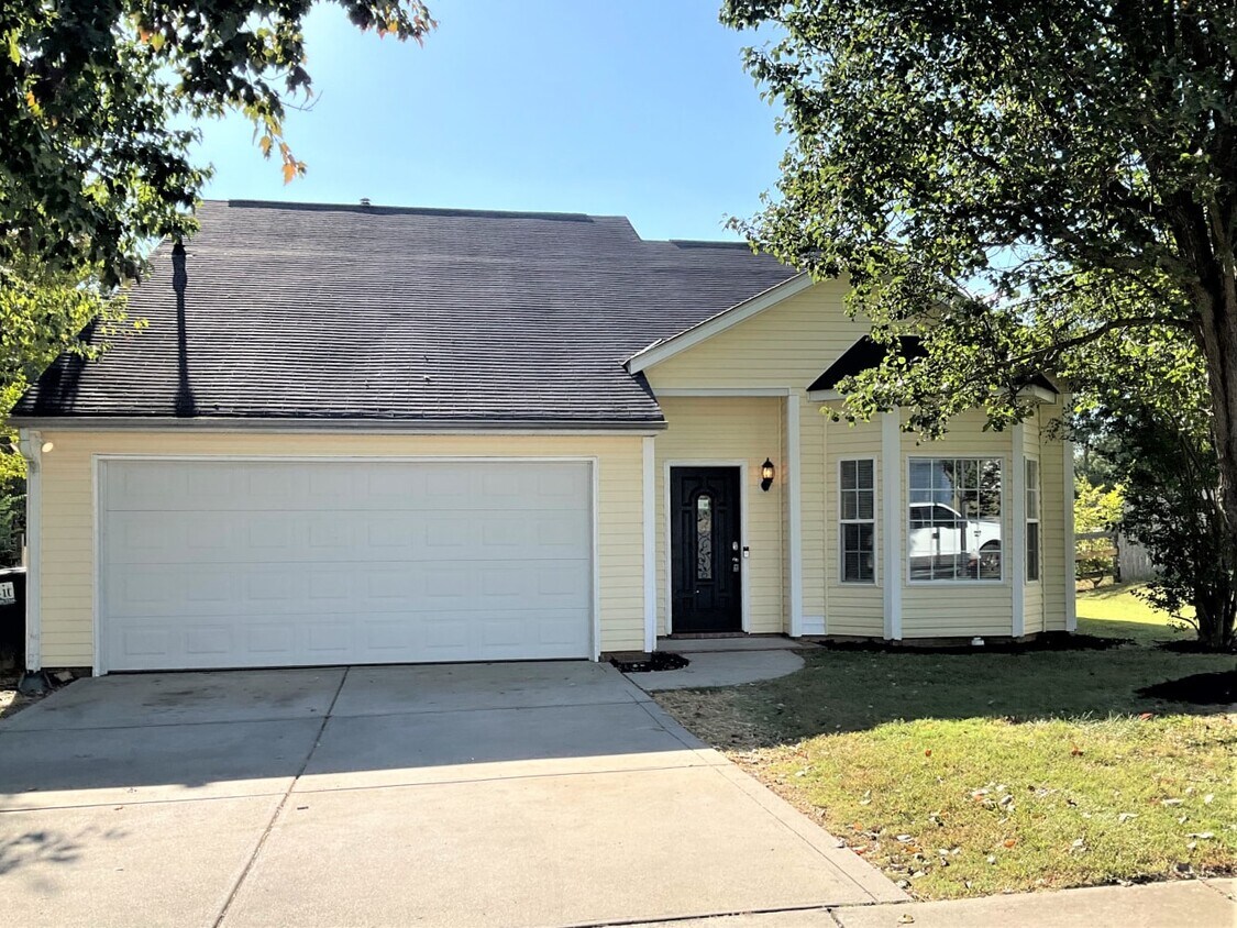 Primary Photo - 2307 Jacobs Ct